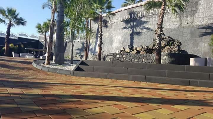 Villa Corallo Dell'Etna Aci SantʼAntonio Exteriör bild