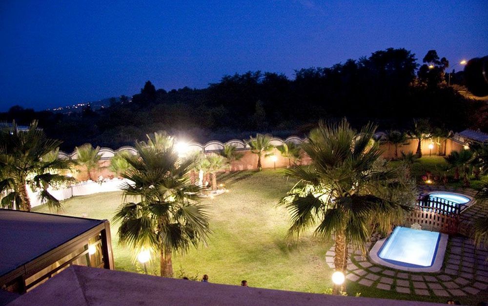 Villa Corallo Dell'Etna Aci SantʼAntonio Exteriör bild